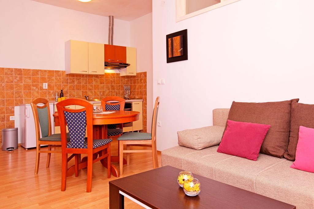 Guest House Kod Peskarije Vela Luka Zimmer foto